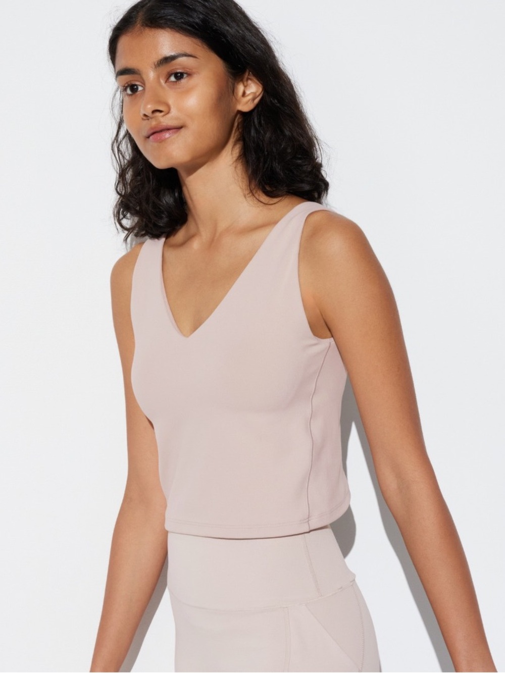 Uniqlo V-Neck Cropped Tank Top  Size Large
